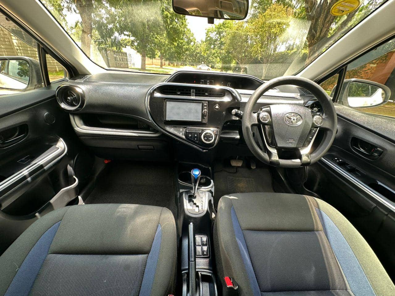 Image 7 Main image 7