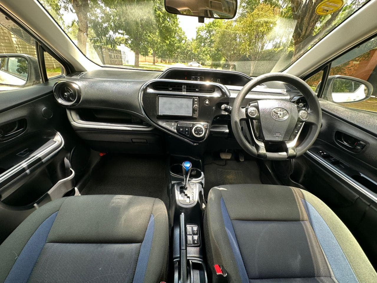 Image 7 Main image 7