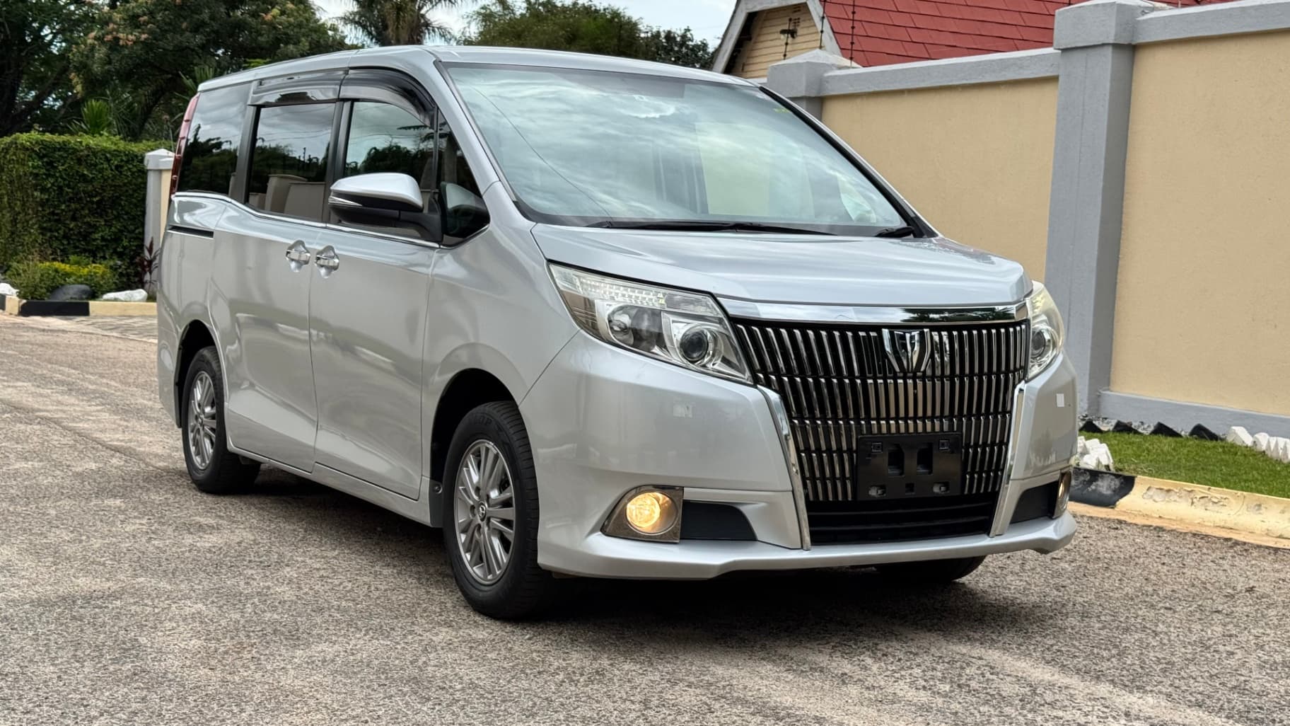 Image 2 Main image 2