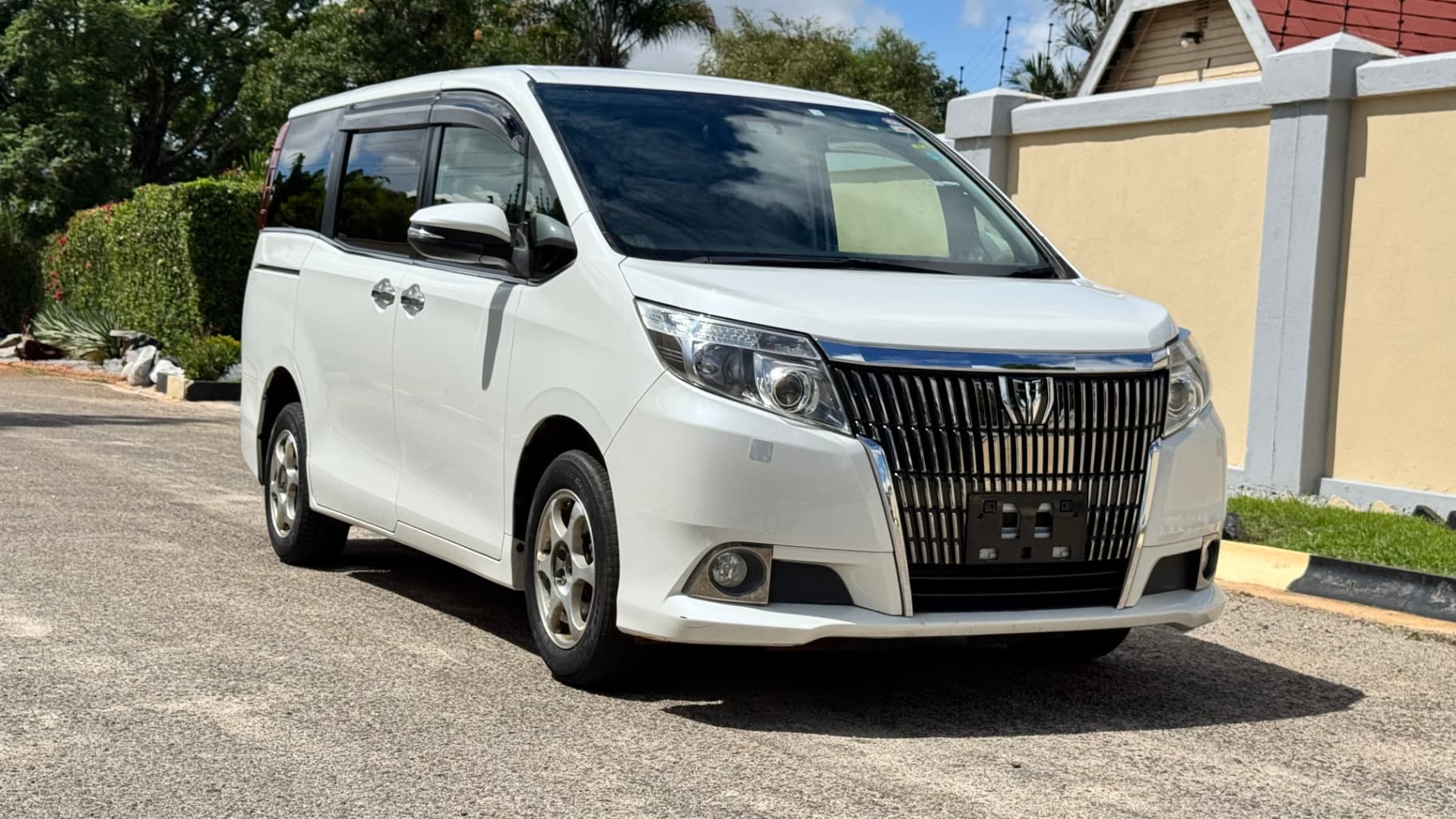 Image 6 Main image 6