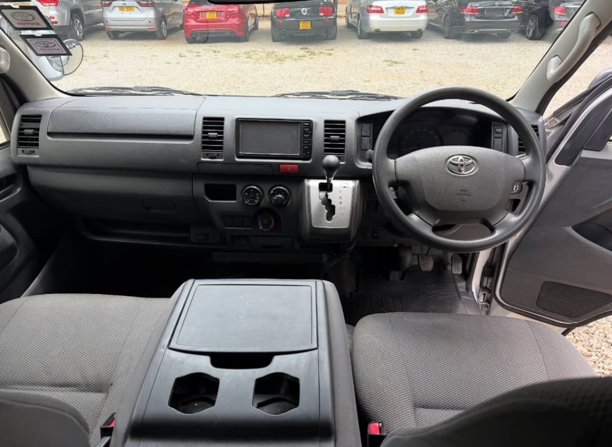 Image 9 Main image 9