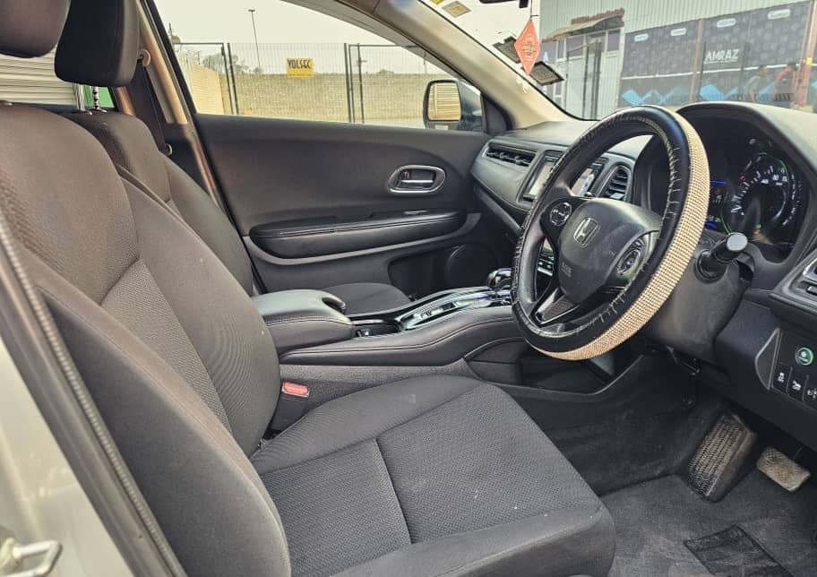 Image 10 Main image 10