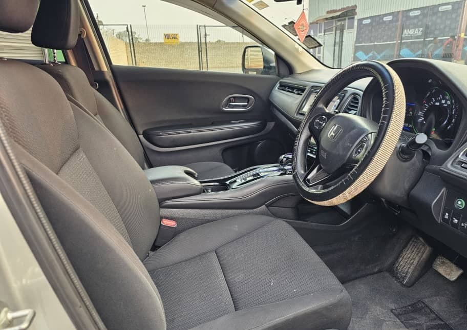 Image 10 Main image 10