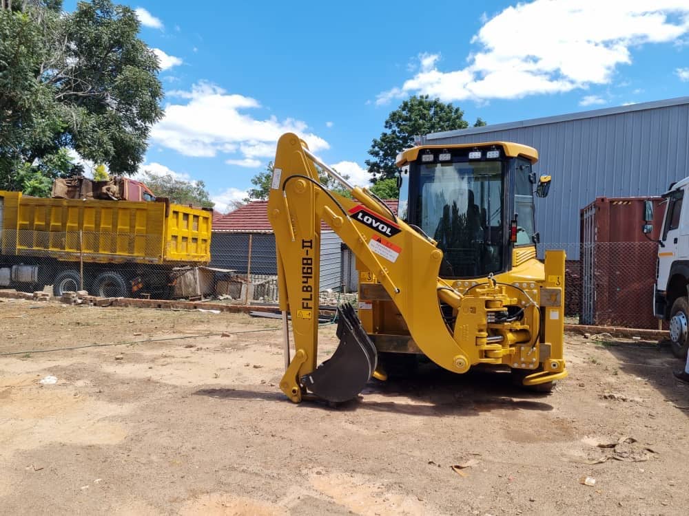 207be868-2a1d-4ab1-823f-3d4ace83ab07: Vehicle: Lovol tlb /backhoe loader