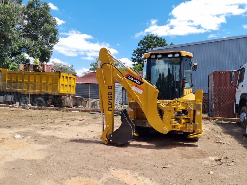 207be868-2a1d-4ab1-823f-3d4ace83ab07: Vehicle: Lovol tlb /backhoe loader