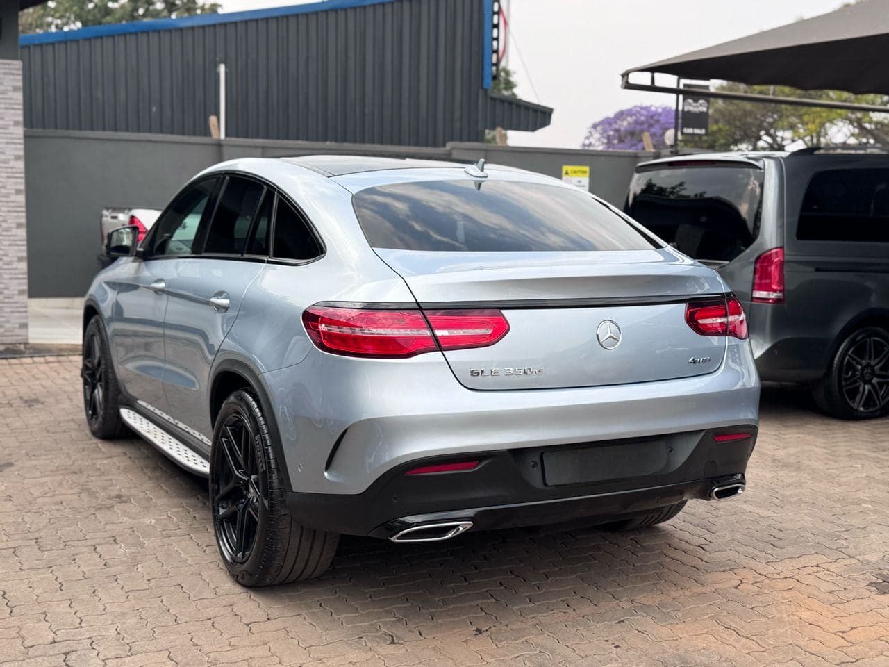 Image 5 Main image 5