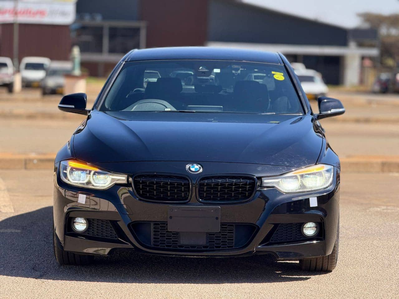 Image 3 Main image 3