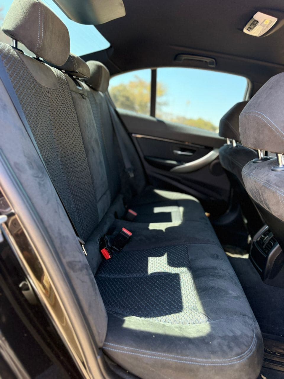 Image 4 Main image 4