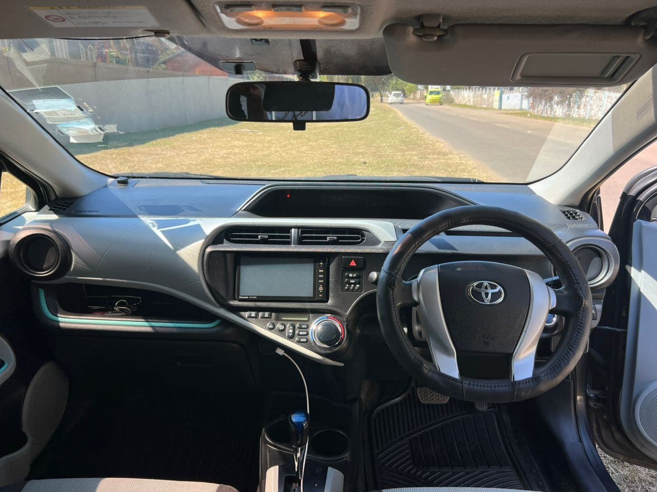 Image 6 Main image 6