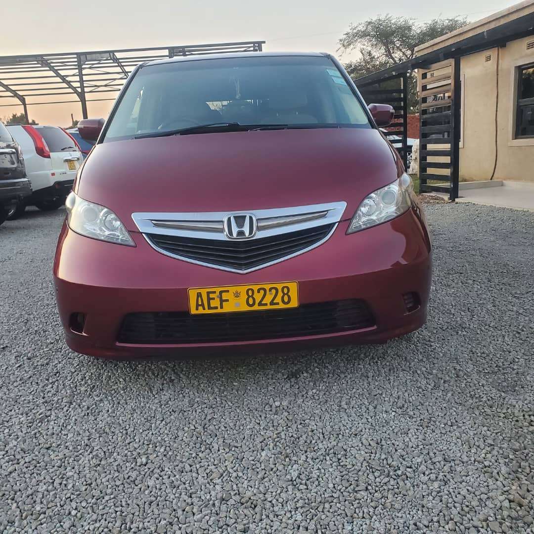 37dd303b-8d9c-4a06-9edd-be92322e0d78: Vehicle: Honda