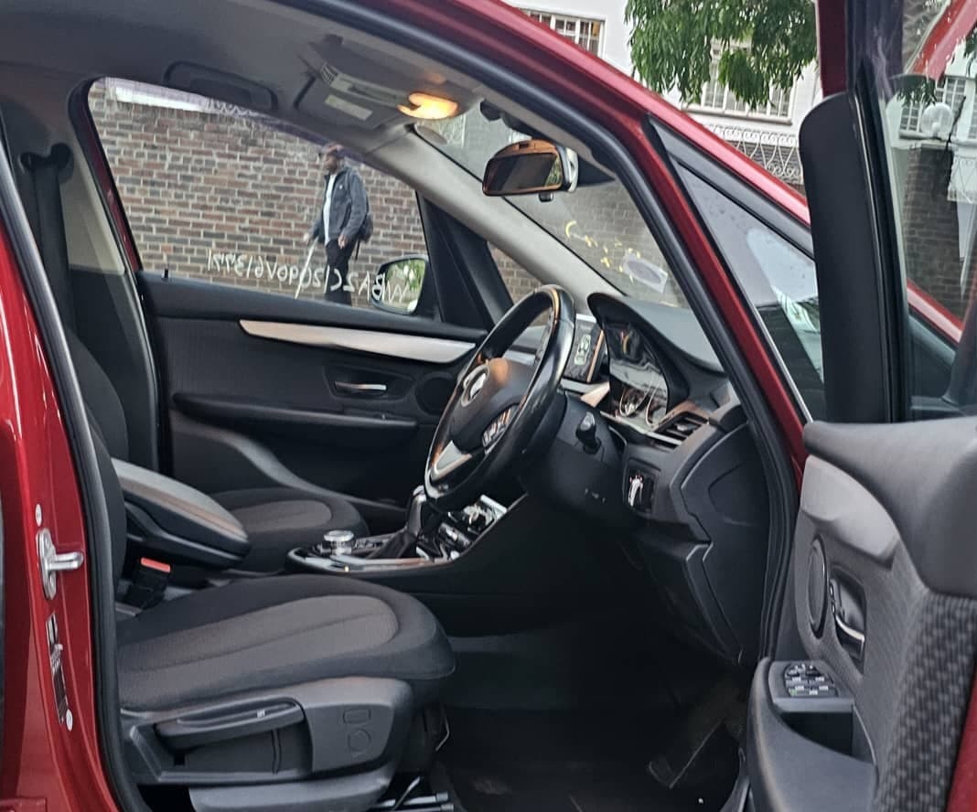 Image 9 Main image 9