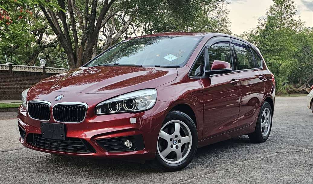 Image 3 Main image 3