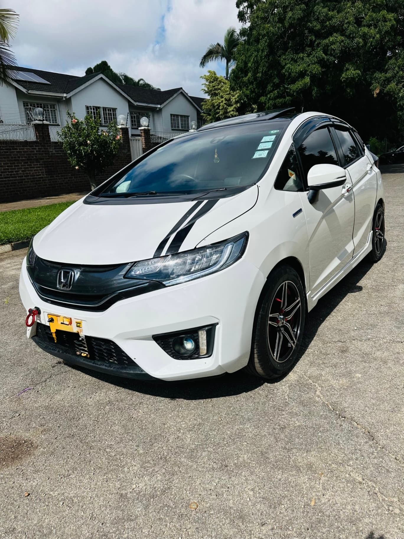 Image 5 Main image 5