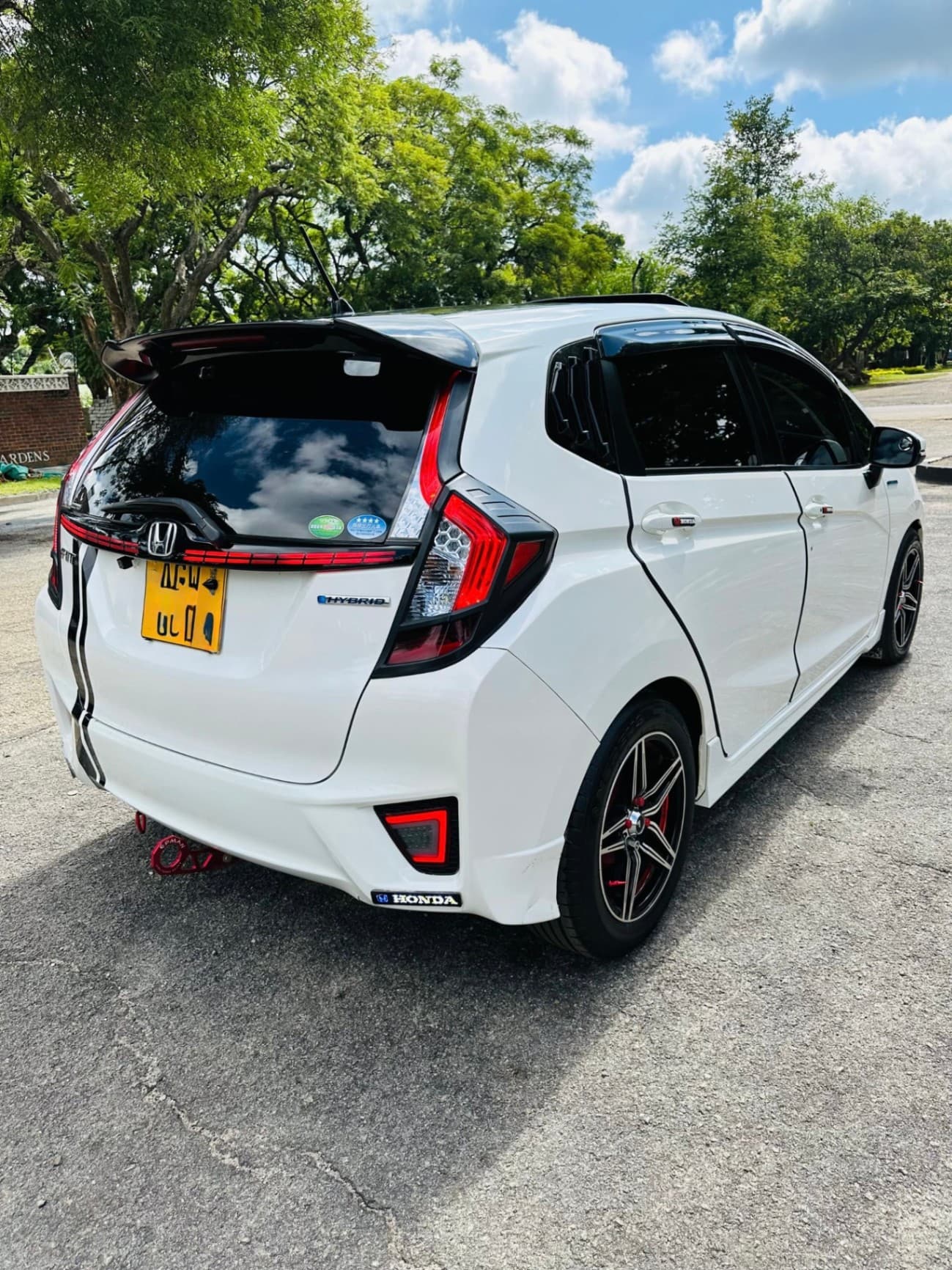 Image 3 Main image 3