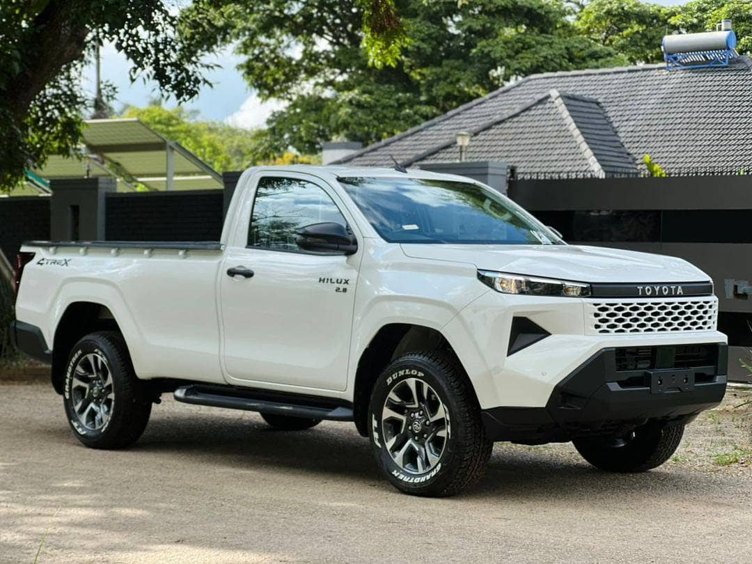 Image 4 Main image 4