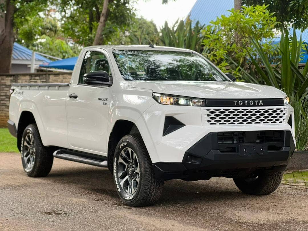 44d2cb7c-5610-4b63-92a0-7427f76cee46: Vehicle: TOYOTA