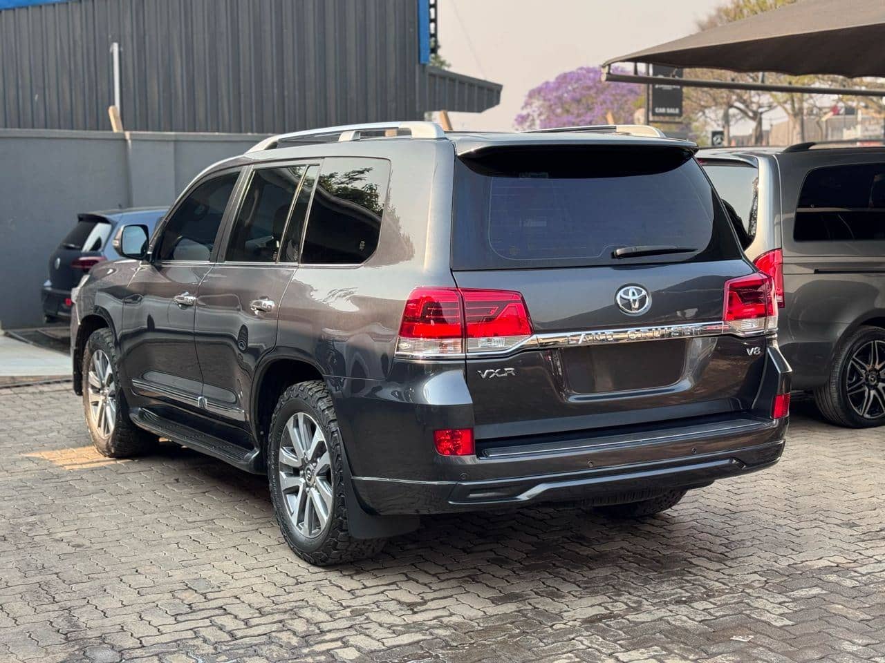 Image 2 Main image 2