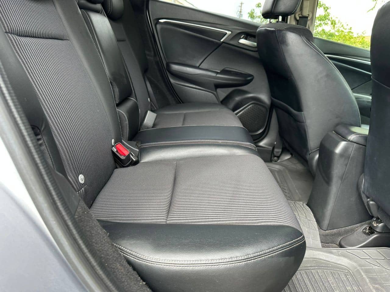 Image 8 Main image 8