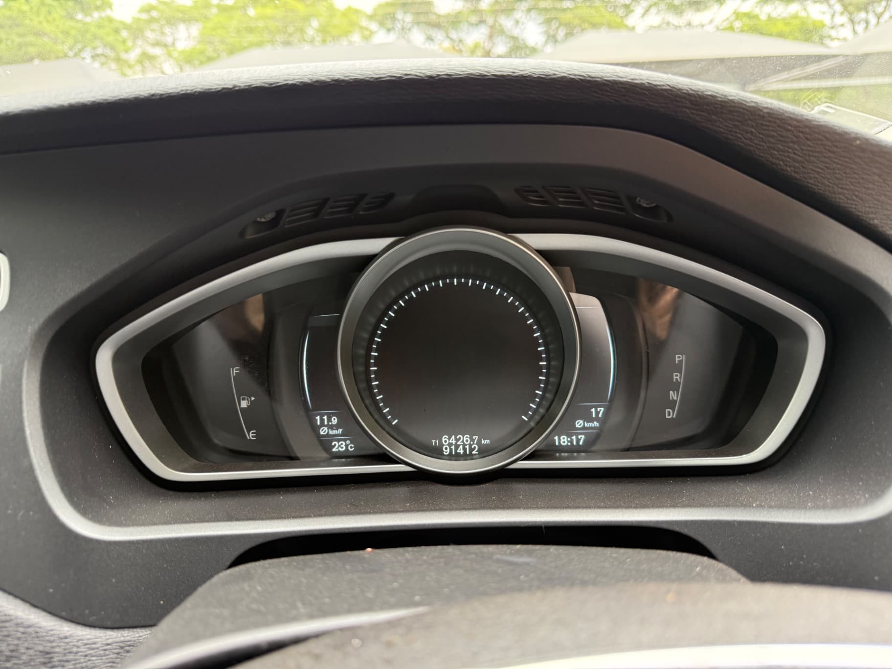 Image 10 Main image 10