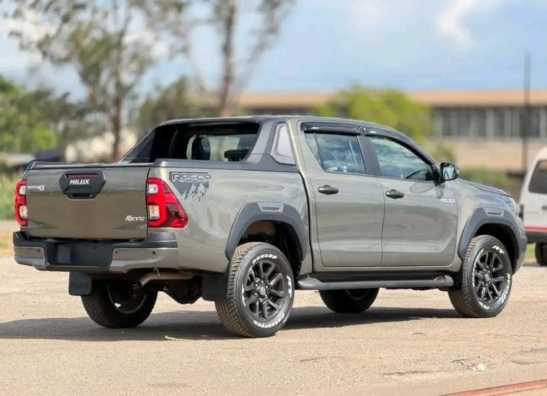 Image 8 Main image 8