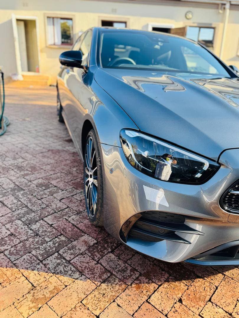 609c16bf-52c5-4dfd-989e-2502f1af85c9: Vehicle: Mercedes-Benz e400d