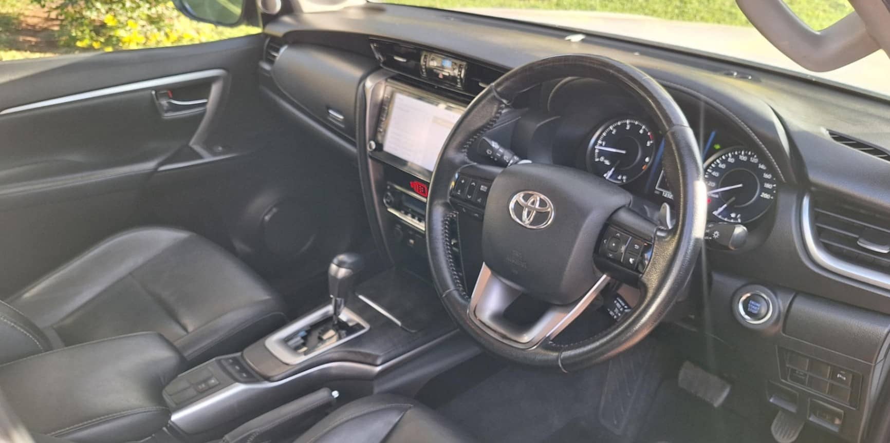 Image 6 Main image 6