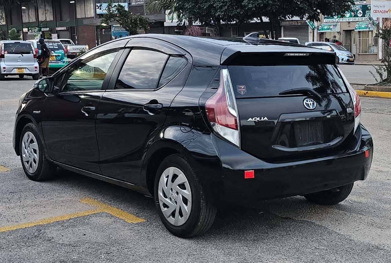 Image 4 Main image 4