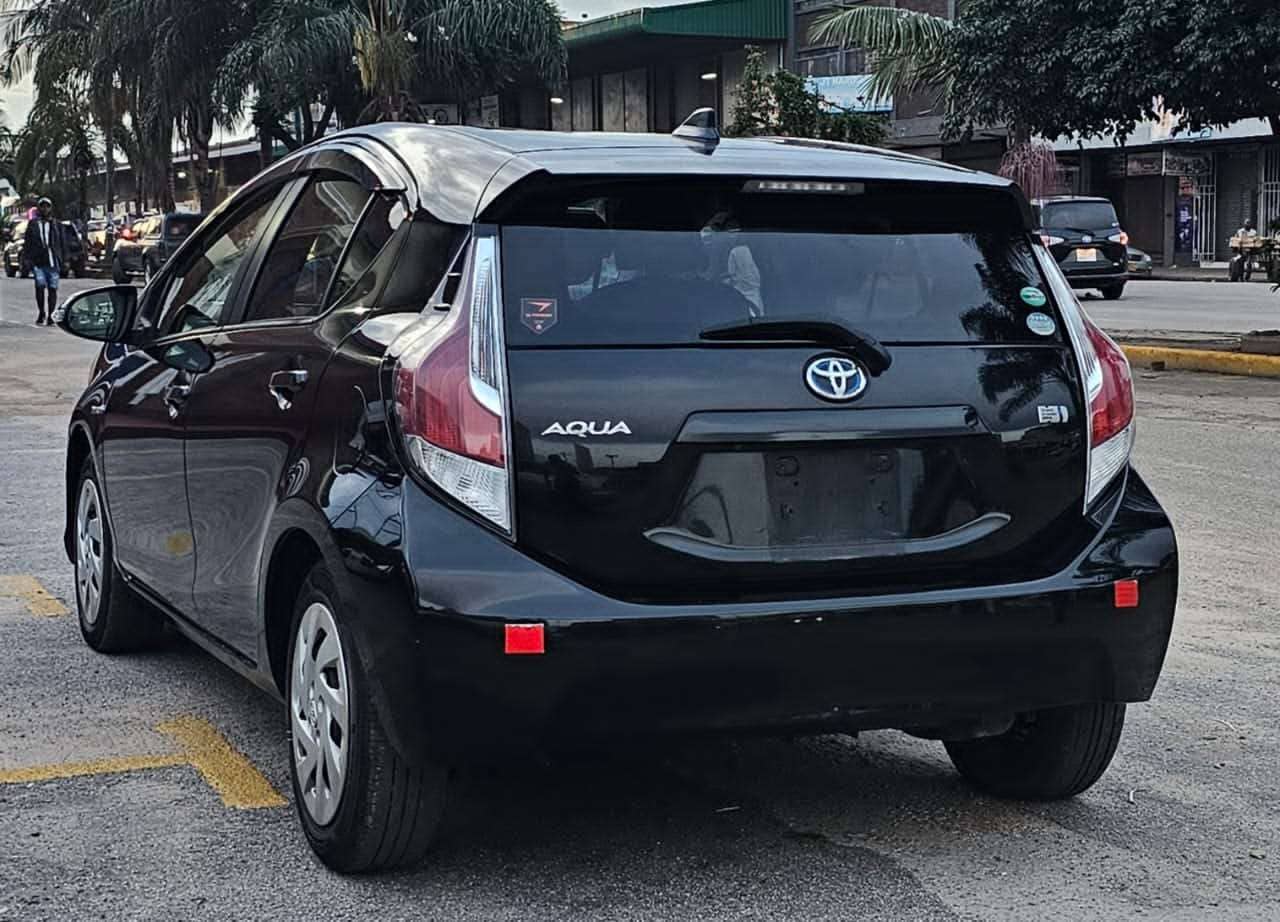 Image 6 Main image 6