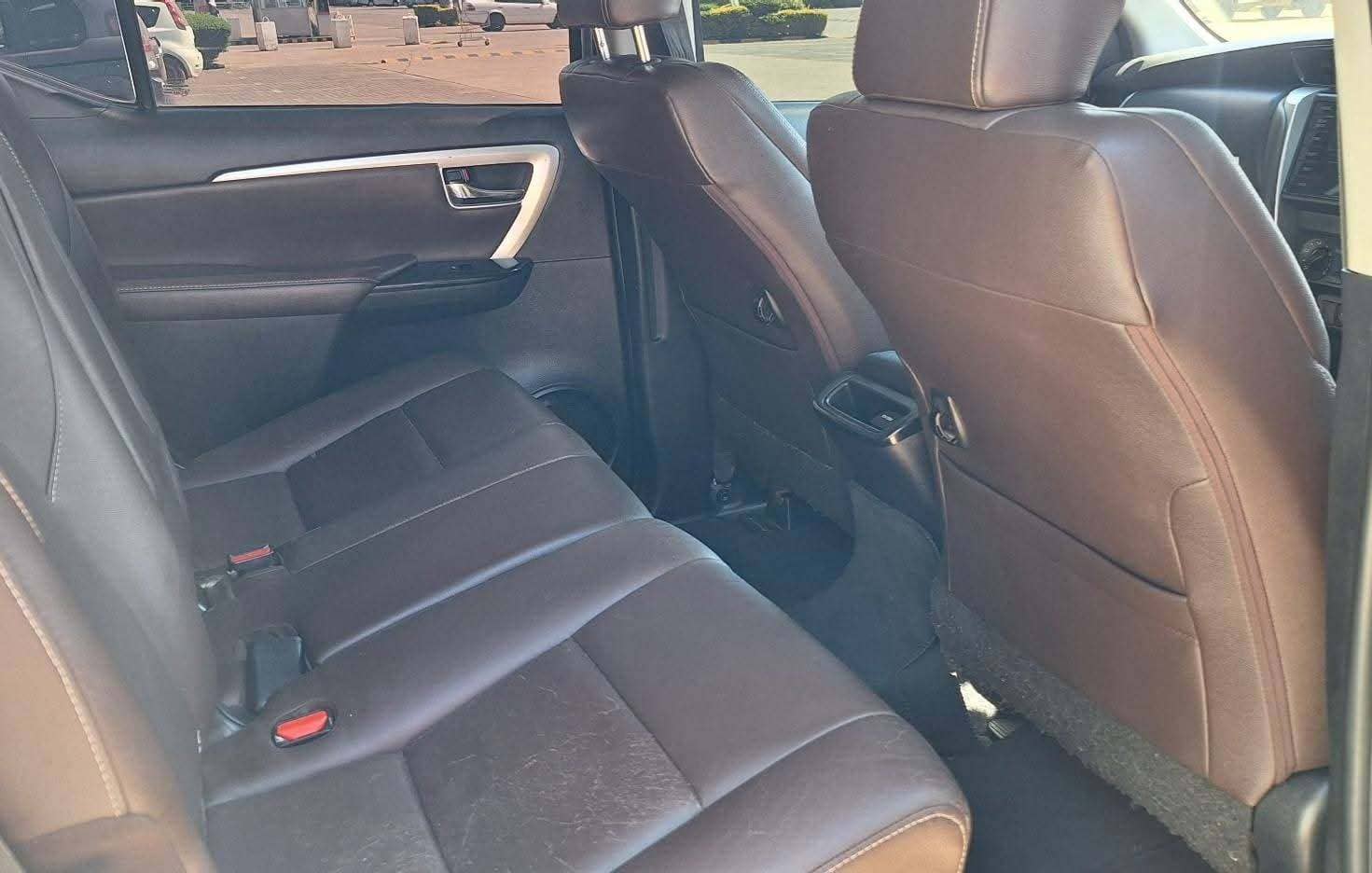 Image 6 Main image 6