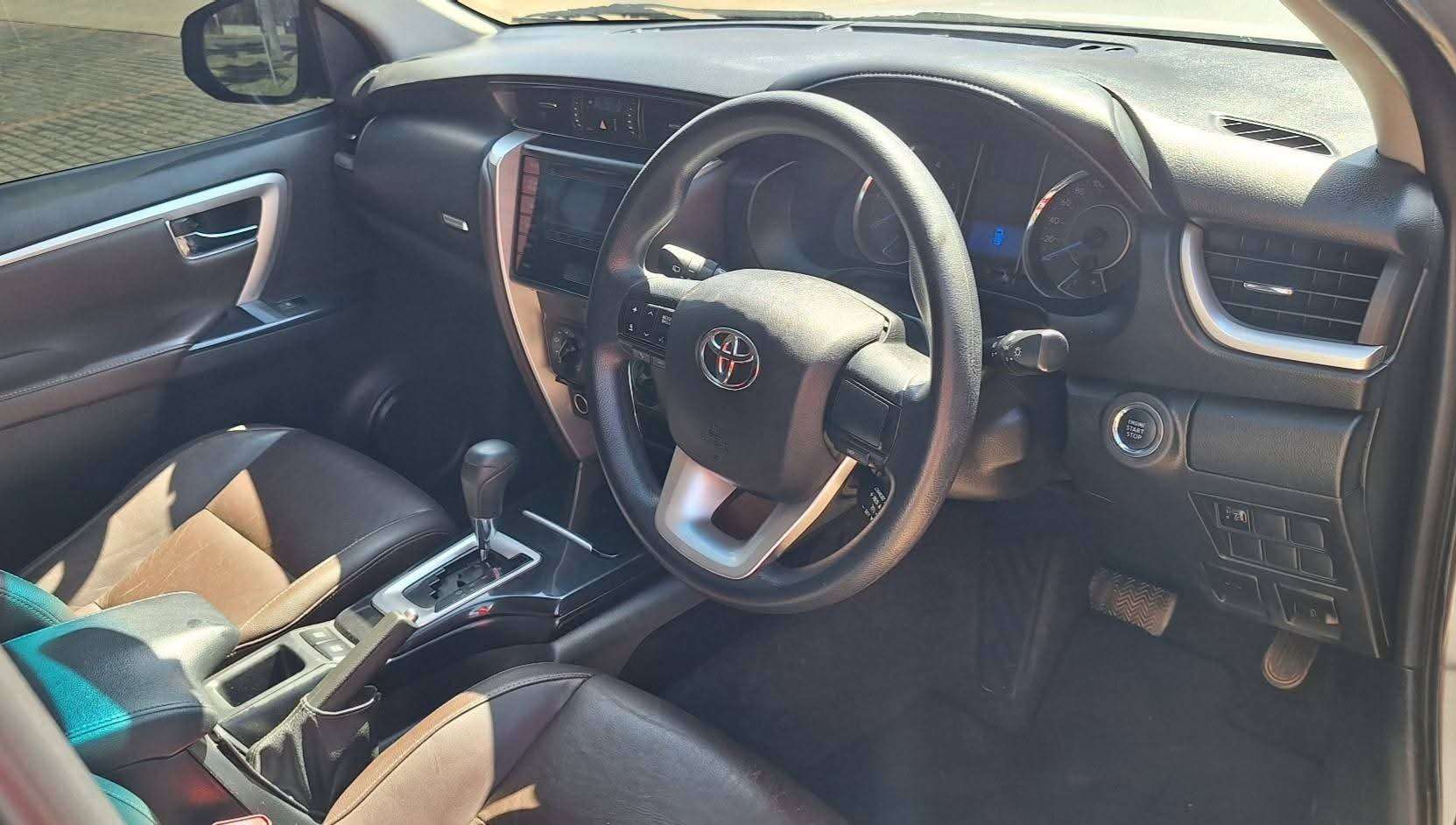 Image 5 Main image 5