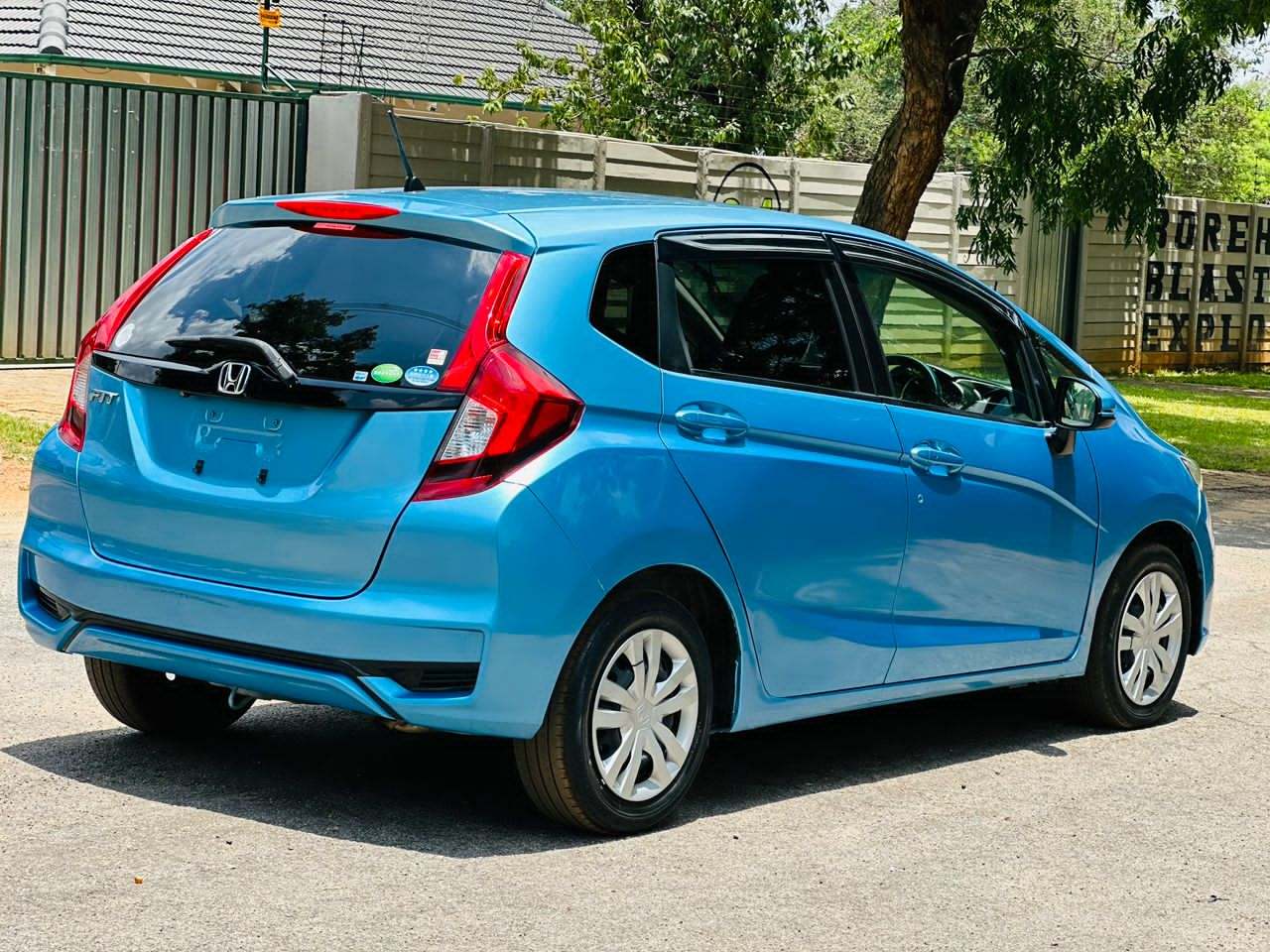 Image 6 Main image 6