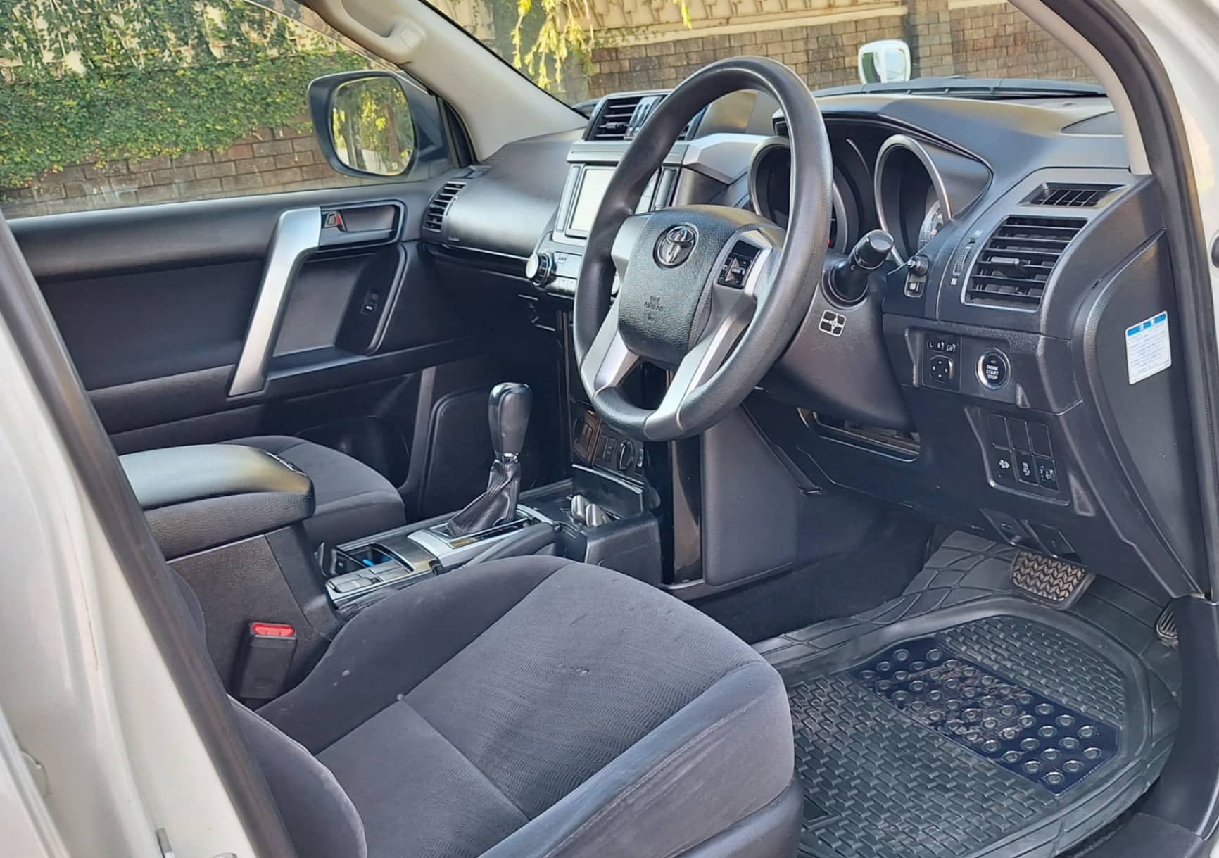 Image 6 Main image 6