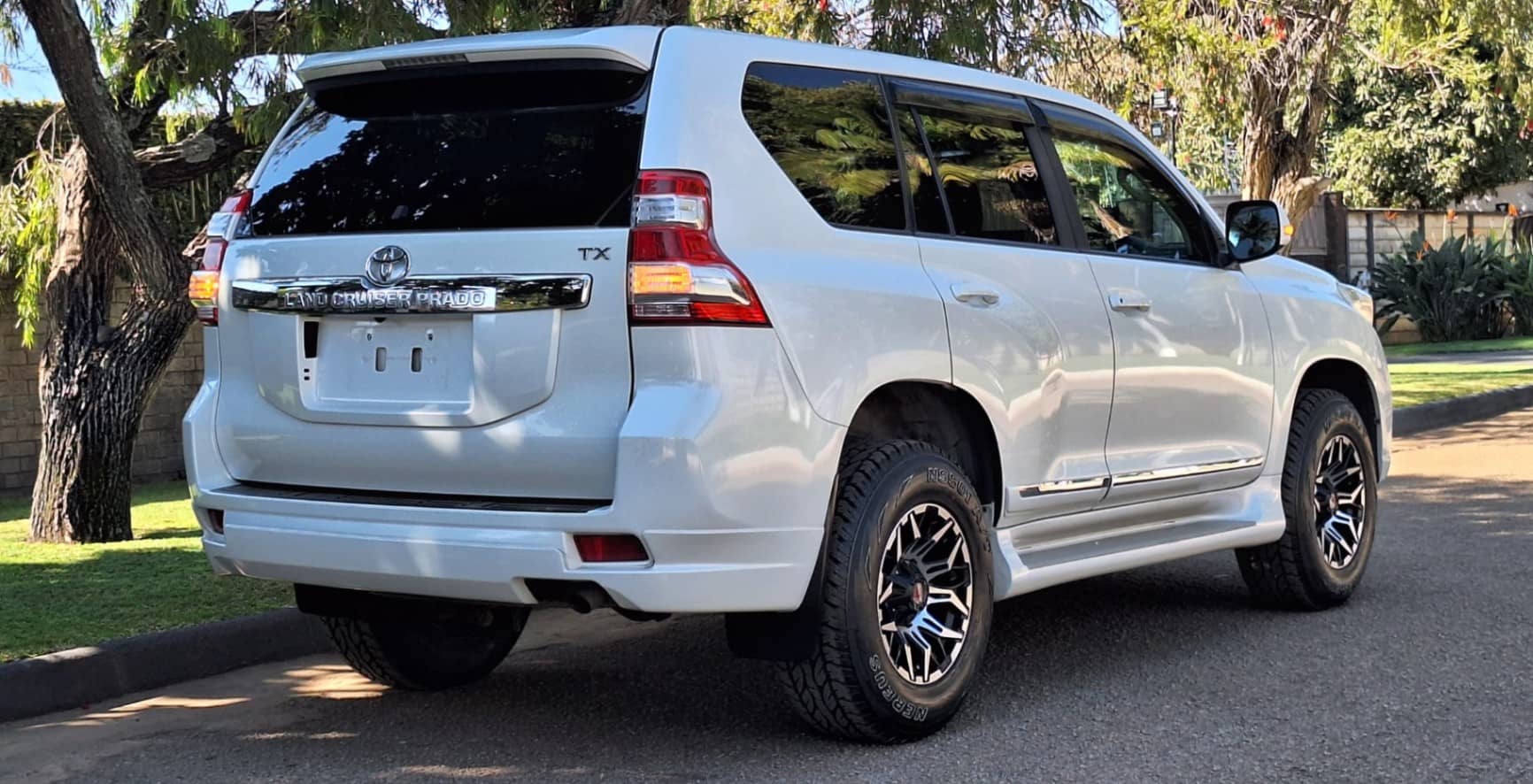 Image 4 Main image 4