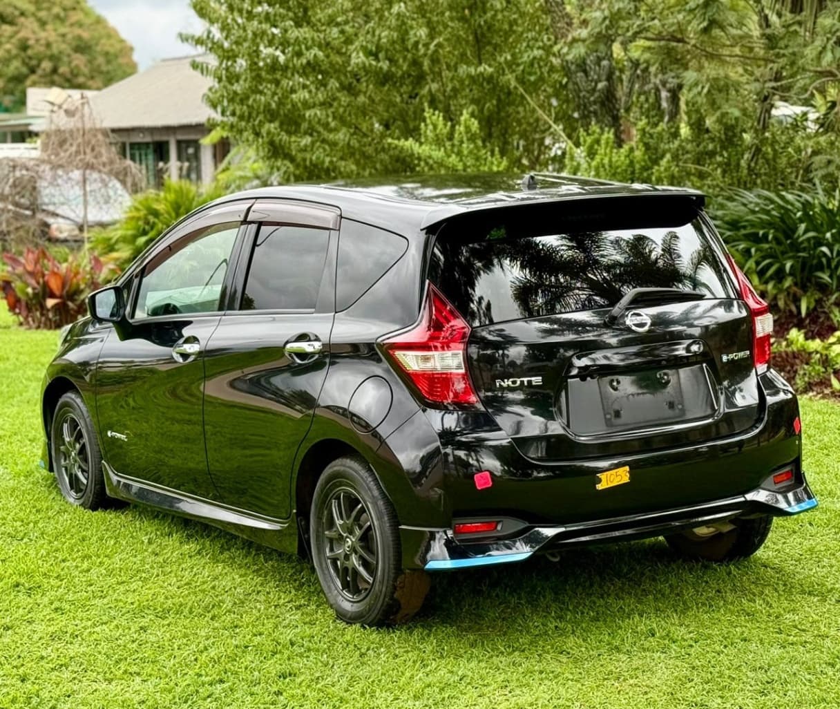 Image 3 Main image 3