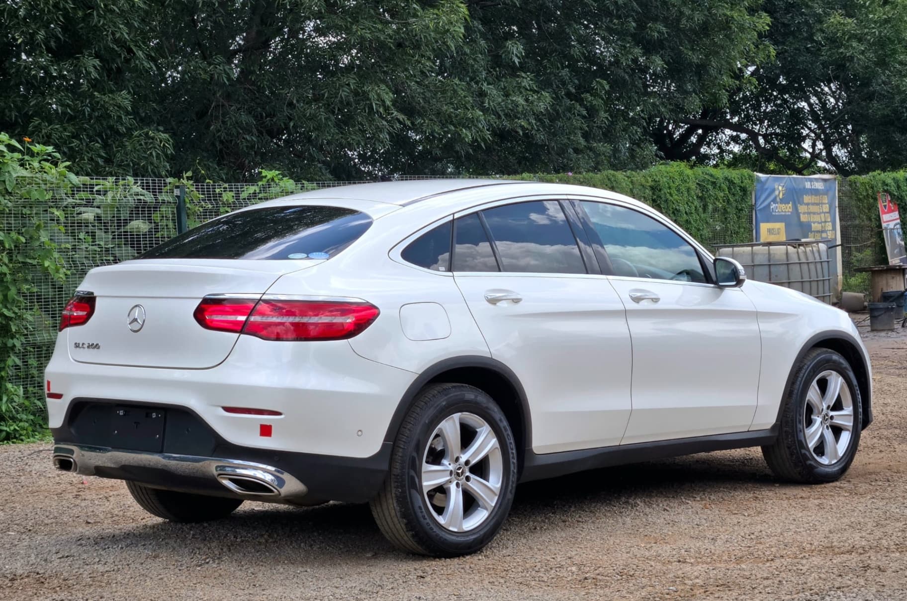 Image 3 Main image 3