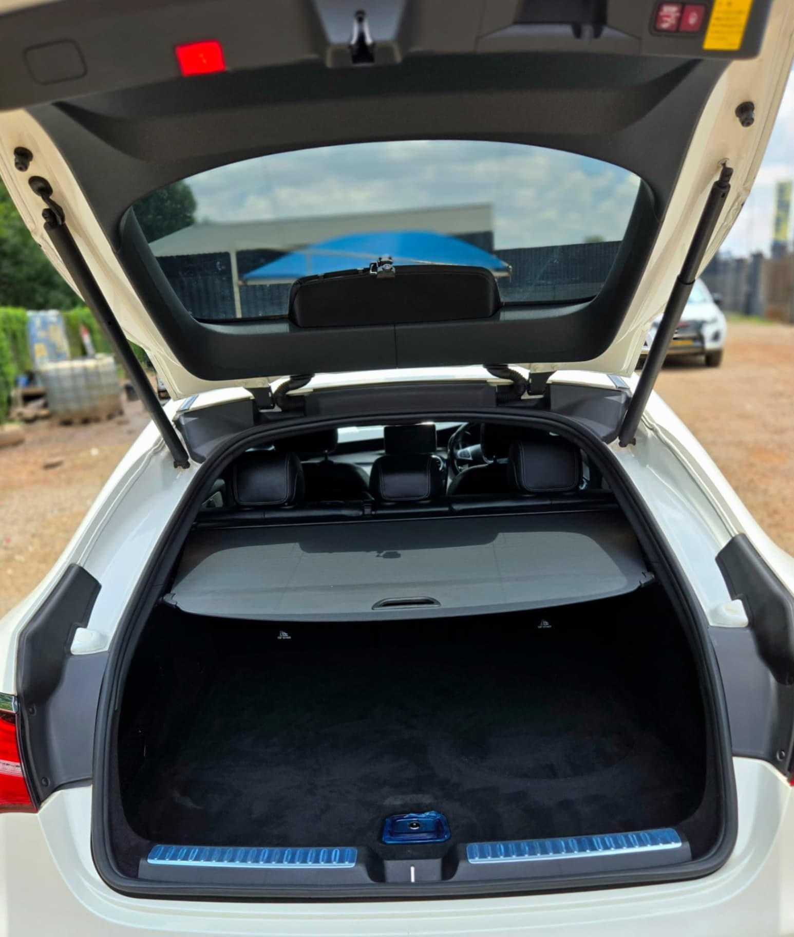 Image 9 Main image 9