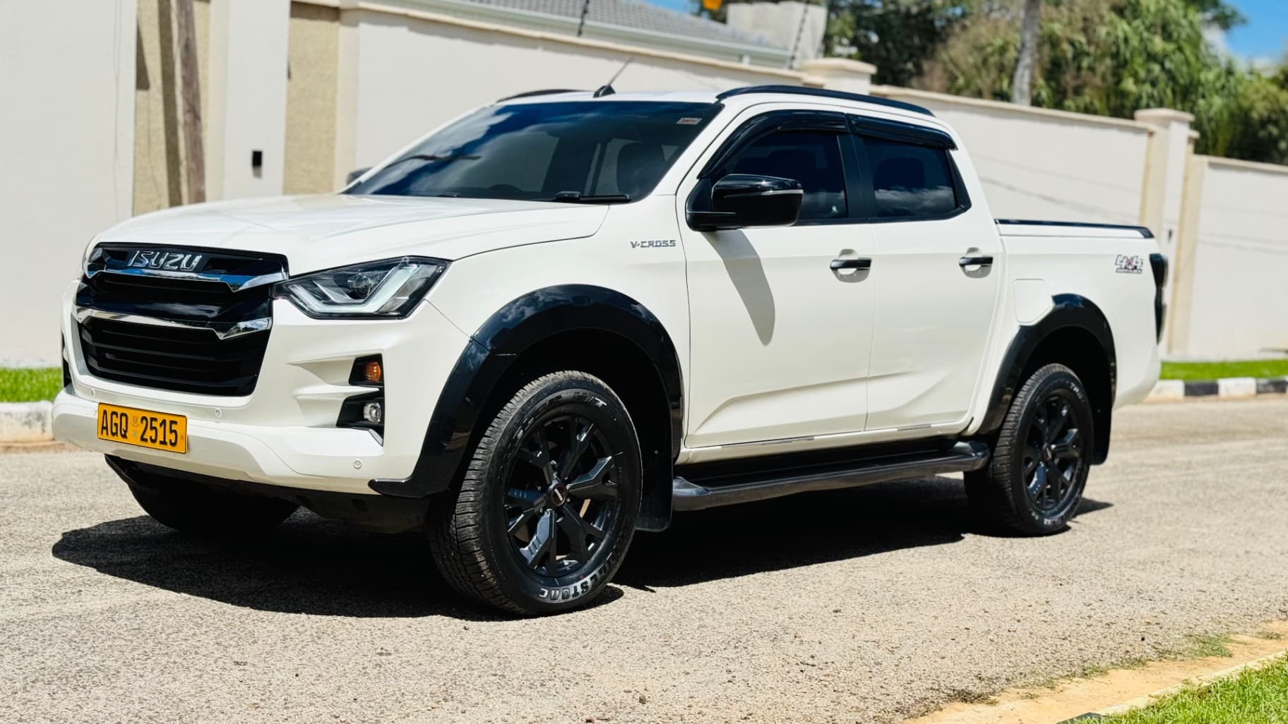 Image 3 Main image 3