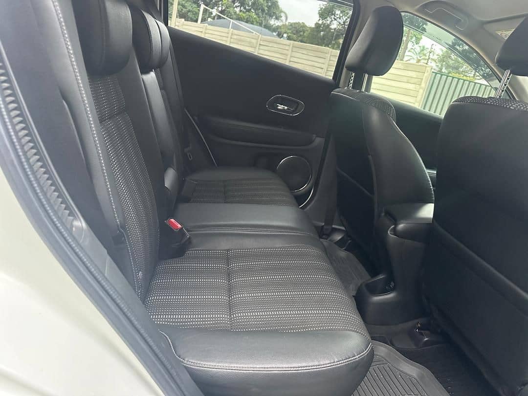 Image 8 Main image 8