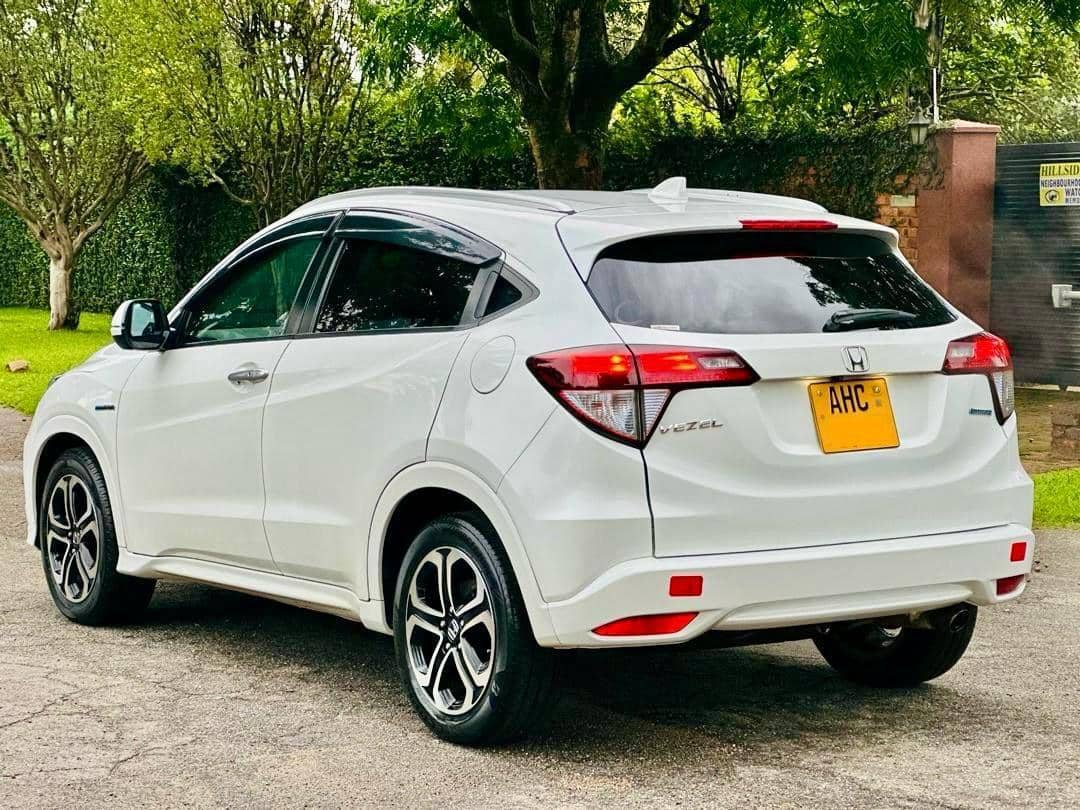 Image 4 Main image 4