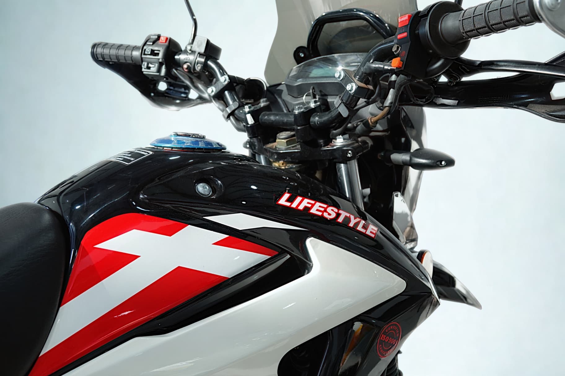 Image 5 Main image 5