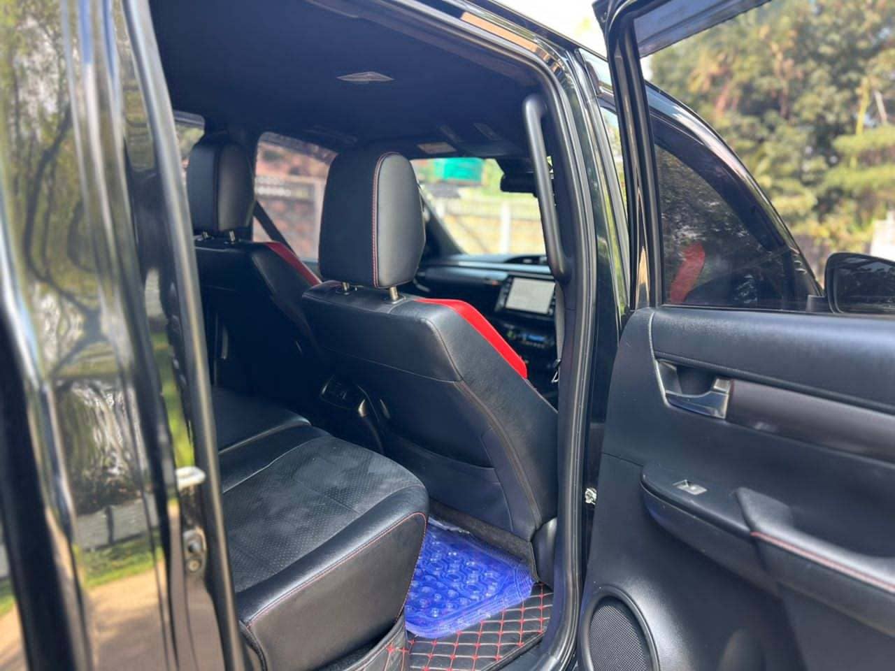 Image 8 Main image 8