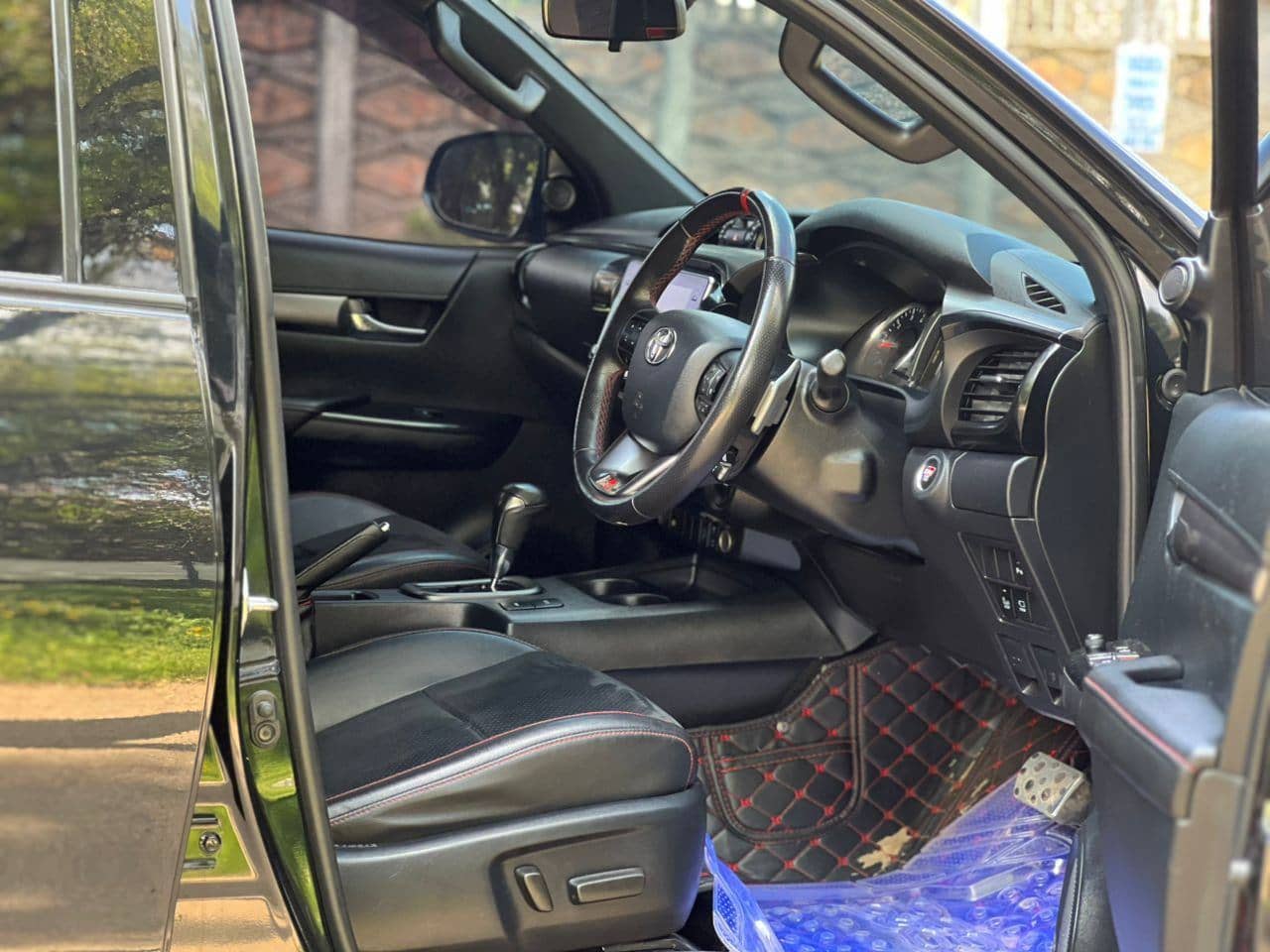 Image 7 Main image 7