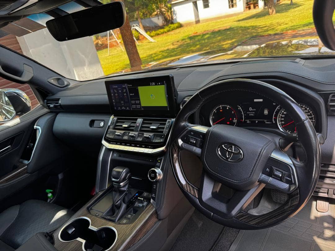 Image 5 Main image 5