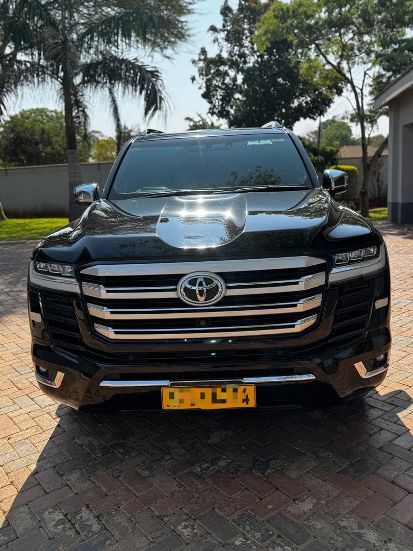 cd99e8ed-d23c-42de-9265-7b674c443e42: Vehicle: Toyota