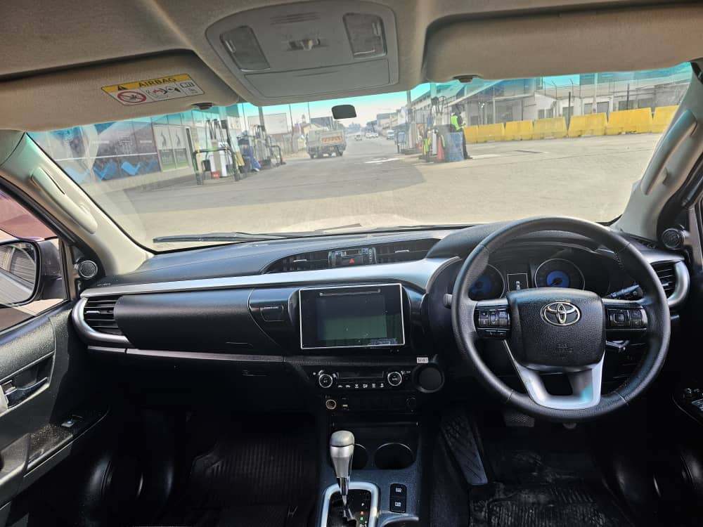 Image 4 Main image 4