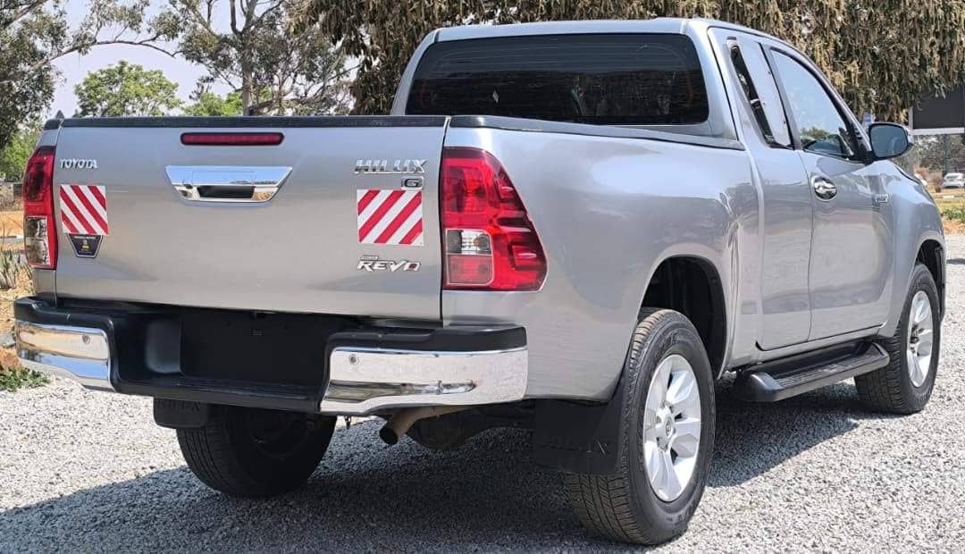 Image 9 Main image 9