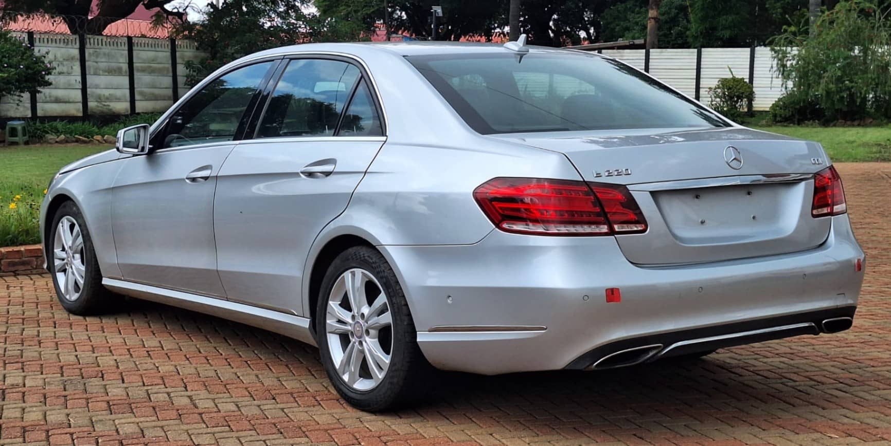 Image 3 Main image 3