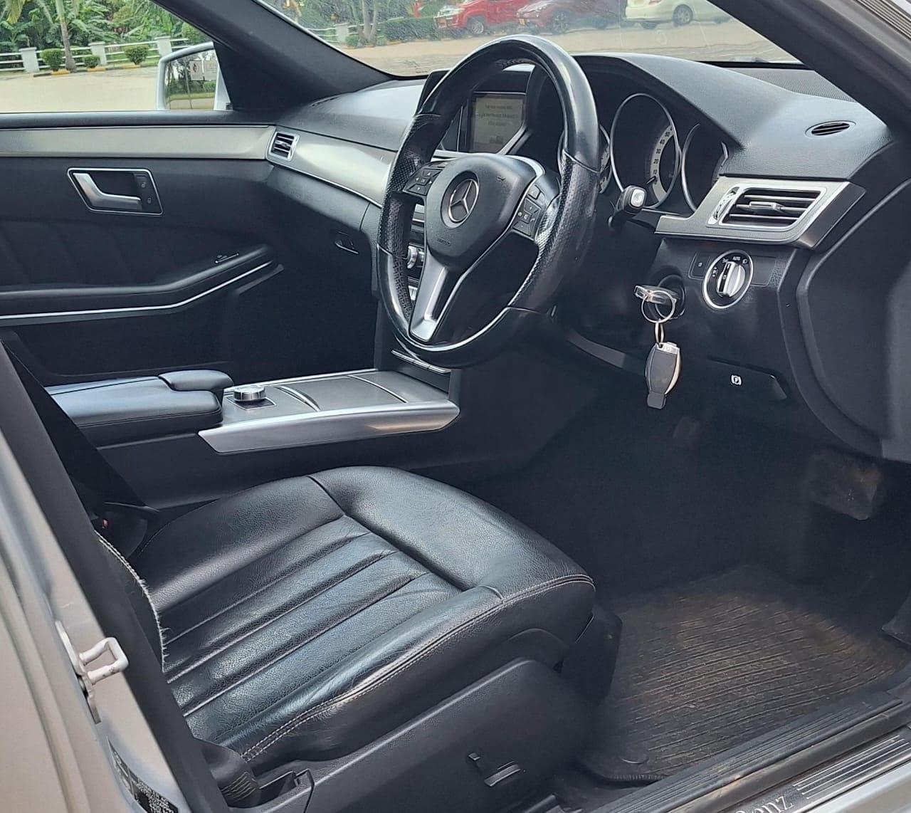 Image 6 Main image 6