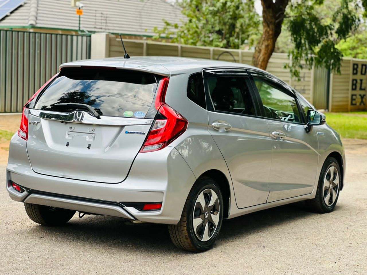 Image 5 Main image 5