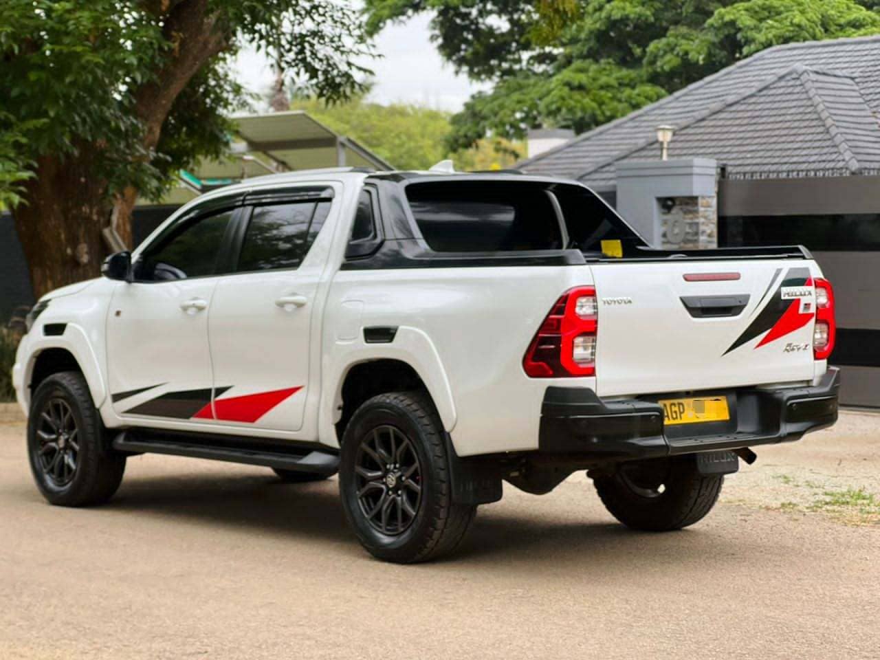 Image 2 Main image 2